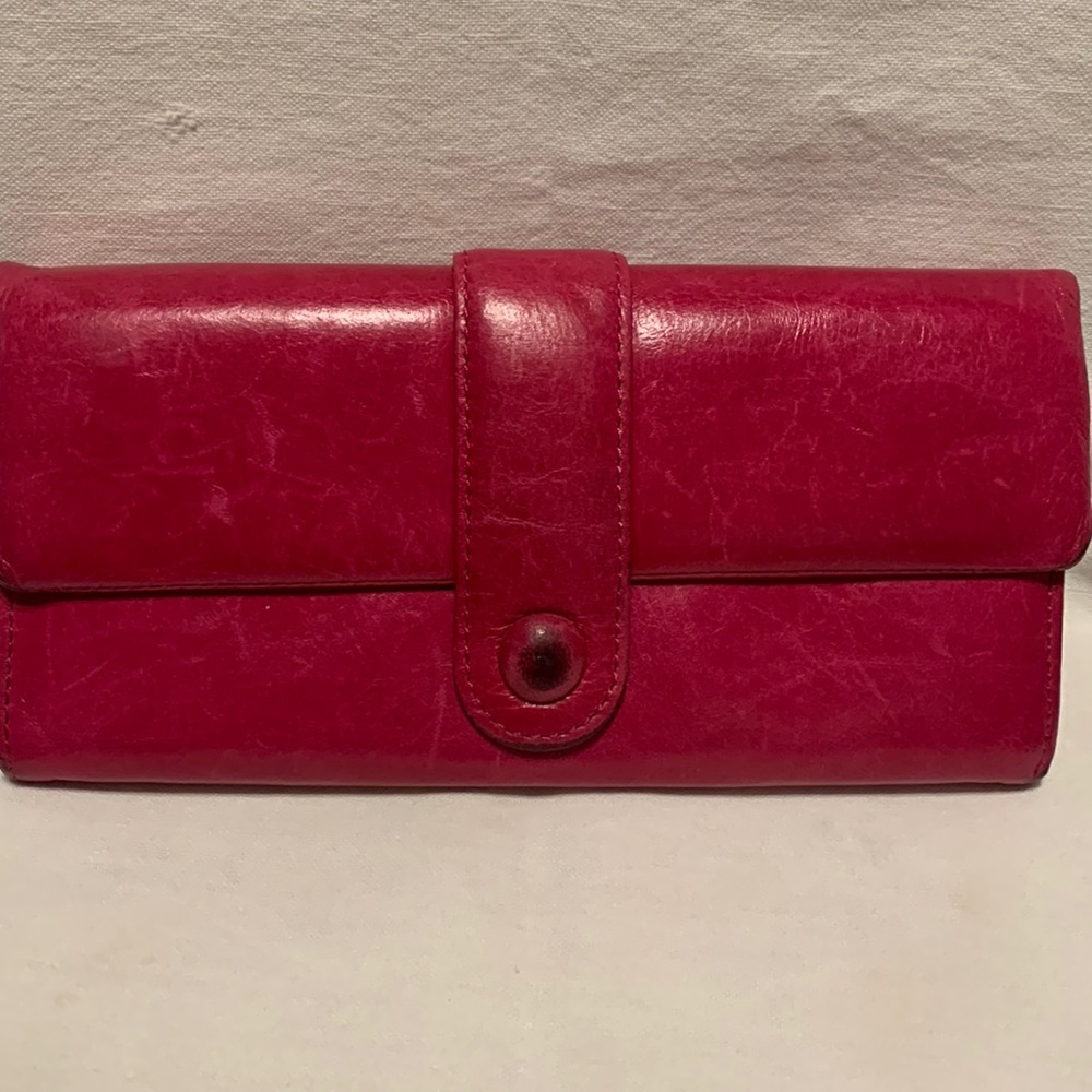 Hobo wallet with a vintage look!